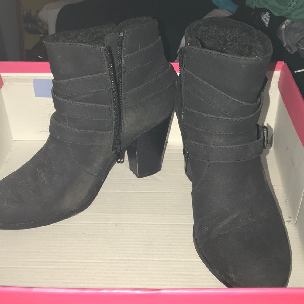 Booties - Picture 3 of 3